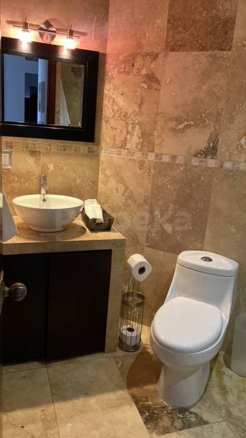 Apartamento Amueblado en Alquiler, Casa Alta Zona 14