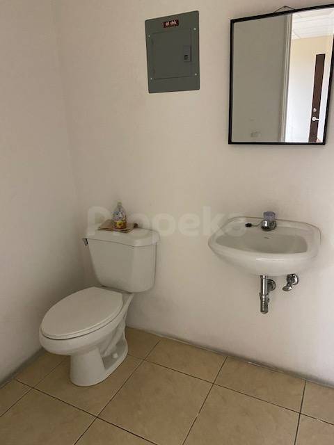 Oficina en Venta Zona 10 Edificio Torino I