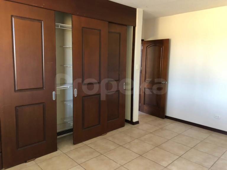 Townhouse en Venta en Carretera a El Salvador Km. 22 Villas Campestre — imagen 4